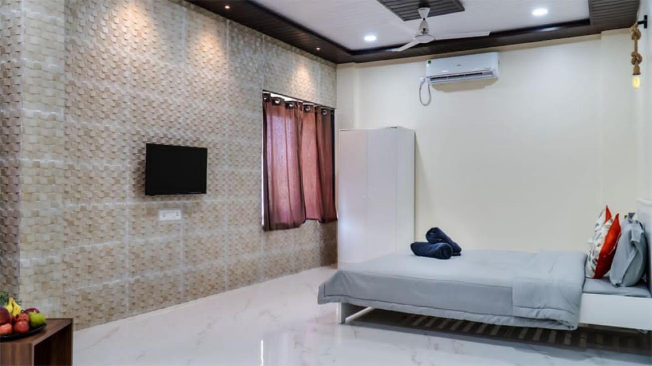 Green Crest Villa 로나발라 외부 사진