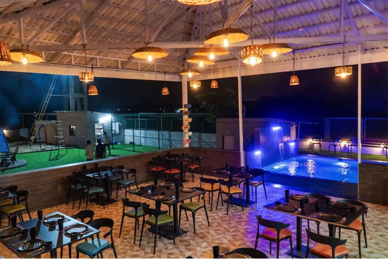 Green Crest Villa 로나발라 외부 사진